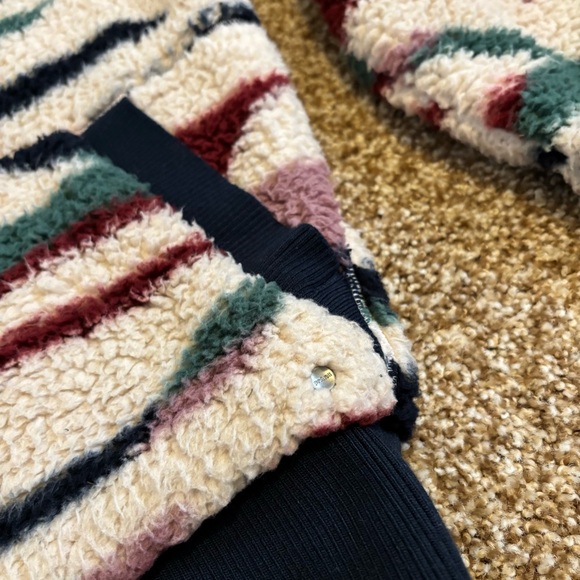 Prana || Polar Escape Reversible Hi Pile Fleece Bomber Jacket Size L - Picture 4 of 10